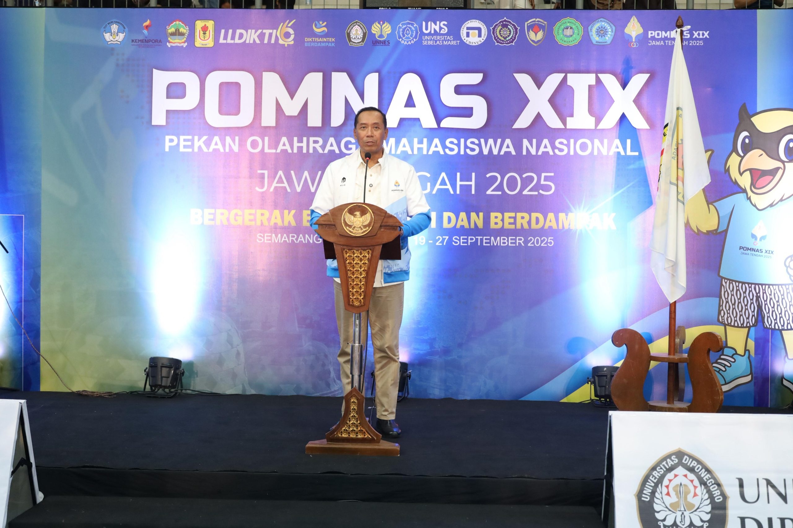 Wamen Fauzan Tutup POMNAS XIX: Menyongsong Kemajuan Bangsa, Mahasiswa Harus Jadi Pemenang dalam Kehidupan