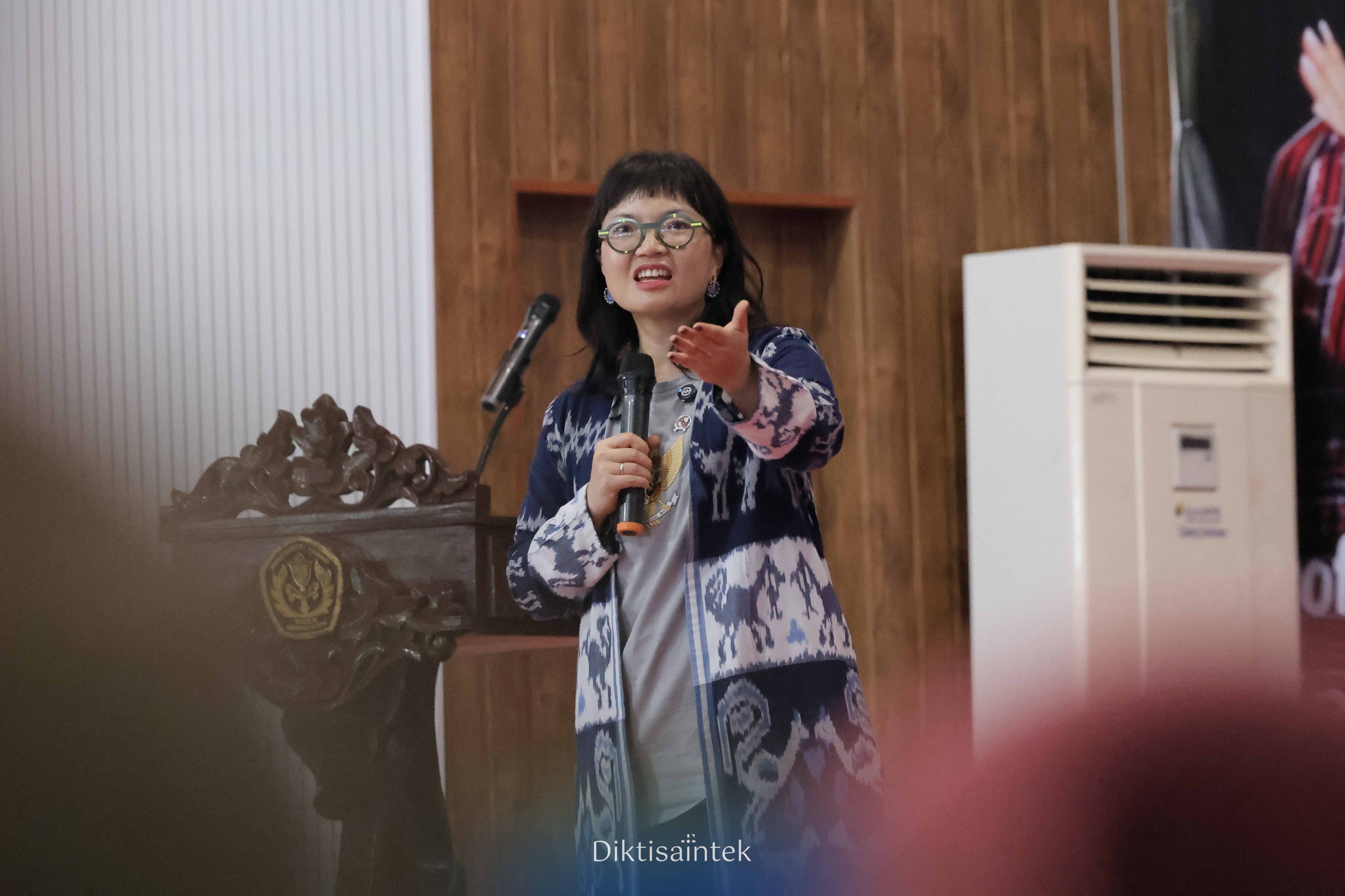 Wamendiktisaintek Ajak Kampus di Sumbawa Perkuat Riset Berbasis Kebutuhan Masyarakat Sekitar