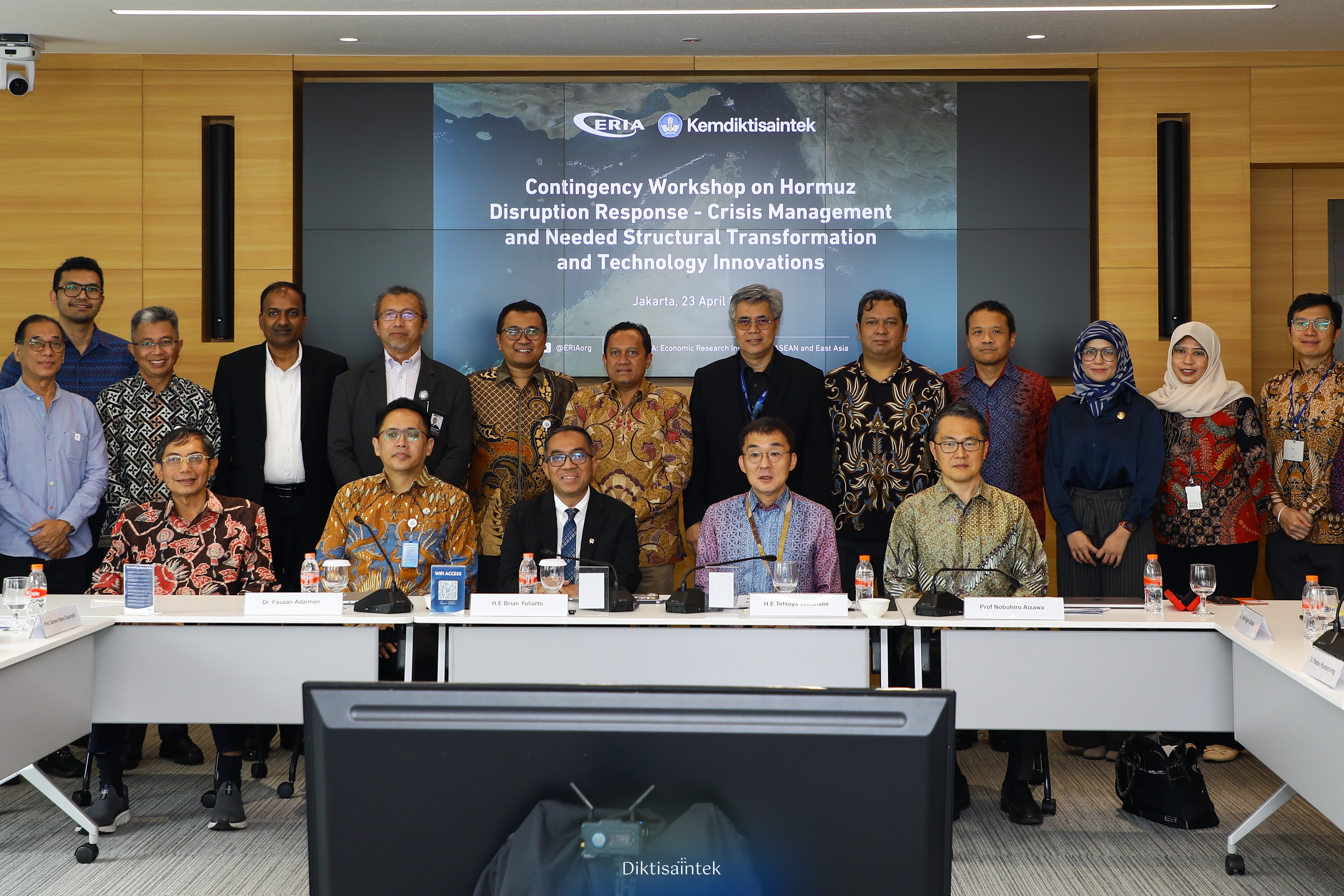 Hadiri Forum ERIA, Mendiktisaintek Tekankan Pentingnya Ketahanan Berbasis Sains dan Teknologi