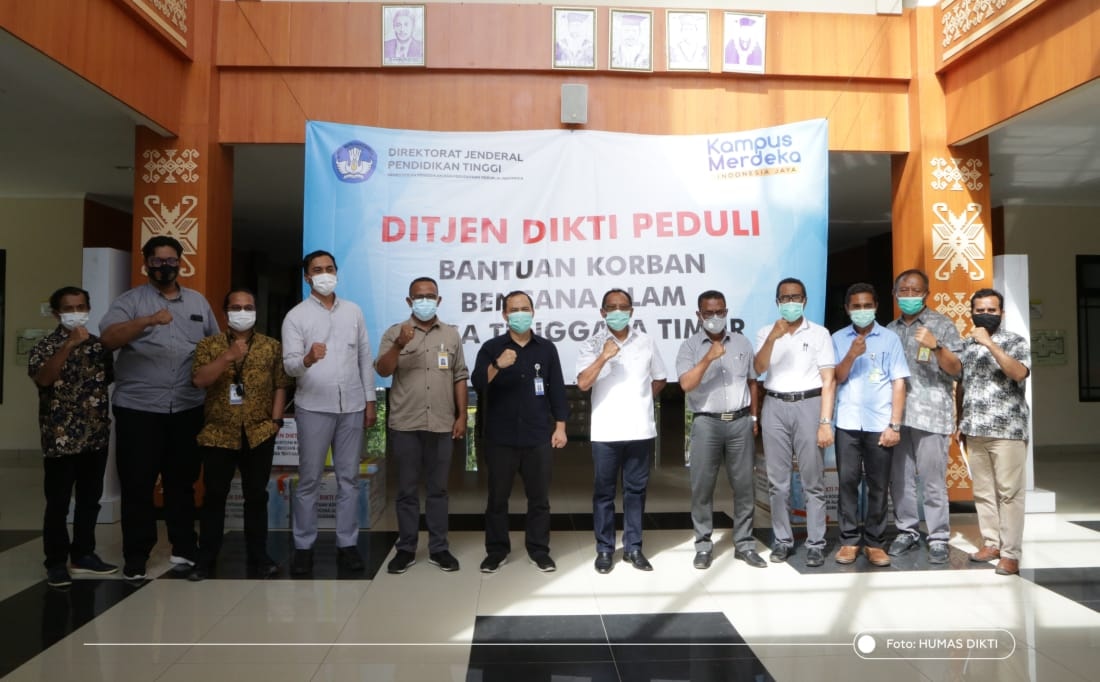 Ditjen Dikti Peduli, Bantu Perguruan Tinggi dan Korban Bencana Alam di NTT