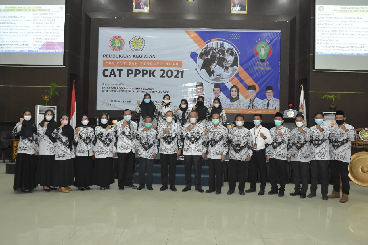 Bekali Guru Honorer, PGRI Sumsel dan Universitas PGRI Palembang Gelar Try Out CAT PPPK 2021