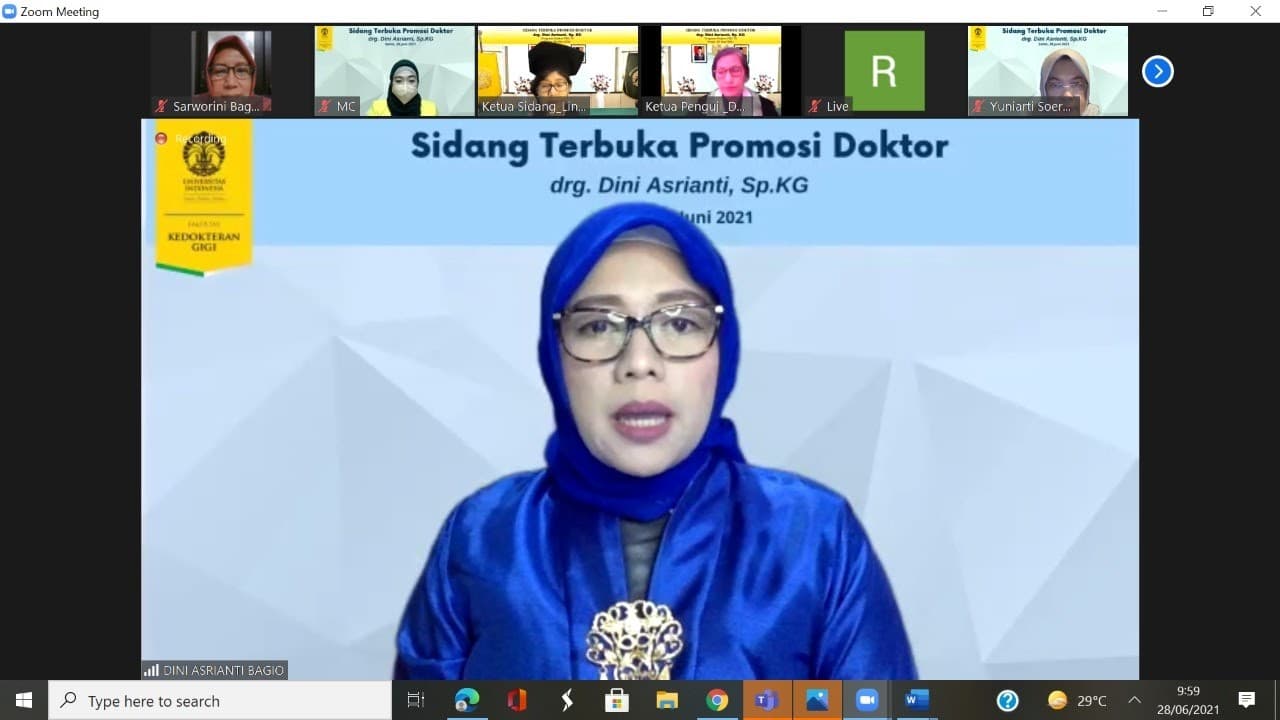 DOKTOR PERTAMA FKG UI PADA 2021 RAIH PREDIKAT CUMLAUDE SEMPURNA