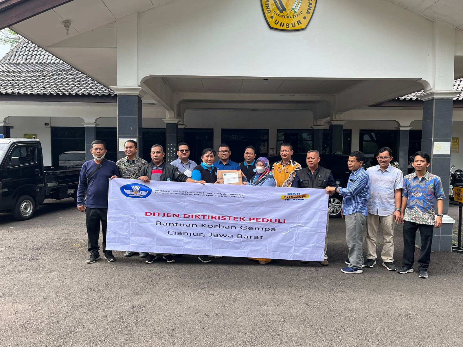 Ditjen Diktiristek Salurkan Bantuan untuk Penanganan Musibah Gempa Cianjur