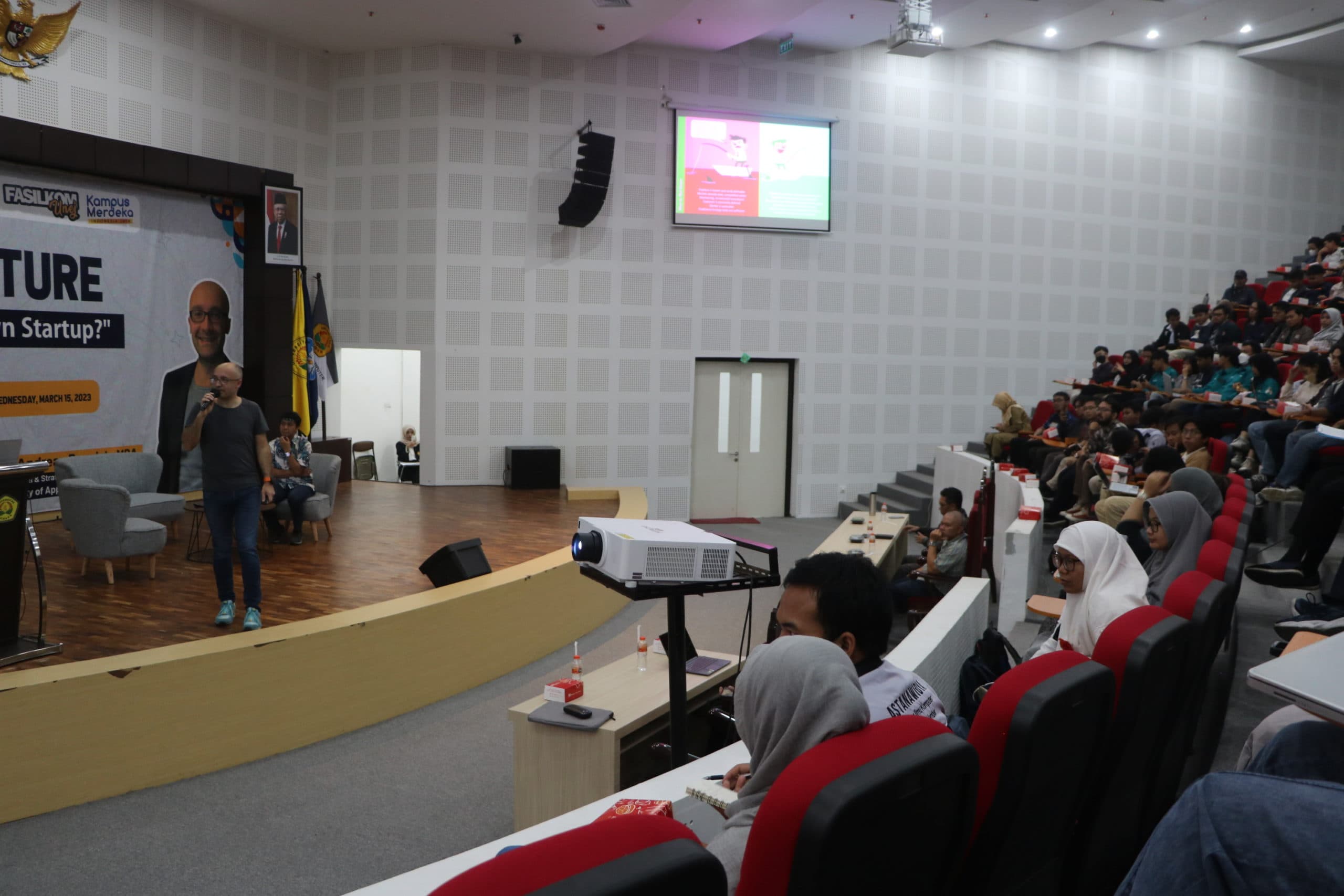 Siapkan Ekosistem Usaha Rintisan, Fasilkom Universitas Jember Hadirkan Profesor Asal Jerman