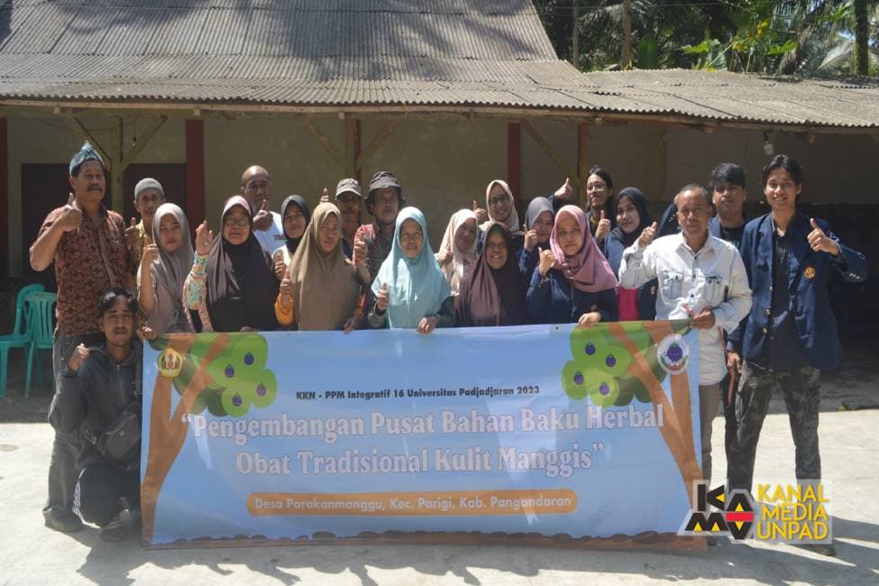 Didanai Ditjen Dikti, Tim Peneliti Unpad Gagas Proyek Rumah Wisata Manggis di Pangandaran