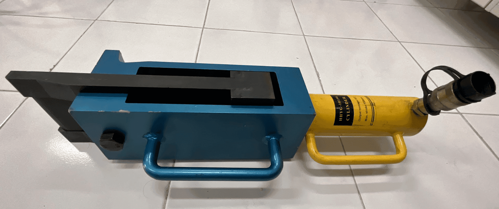 ITS Ciptakan Alat Pengganti Pelek Ban RTG Portabel