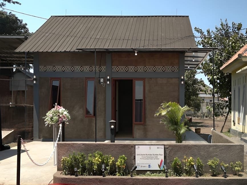 Wujudkan Ekonomi Sirkular, ITS Resmikan Rumah Tahan Gempa Berbahan FABA