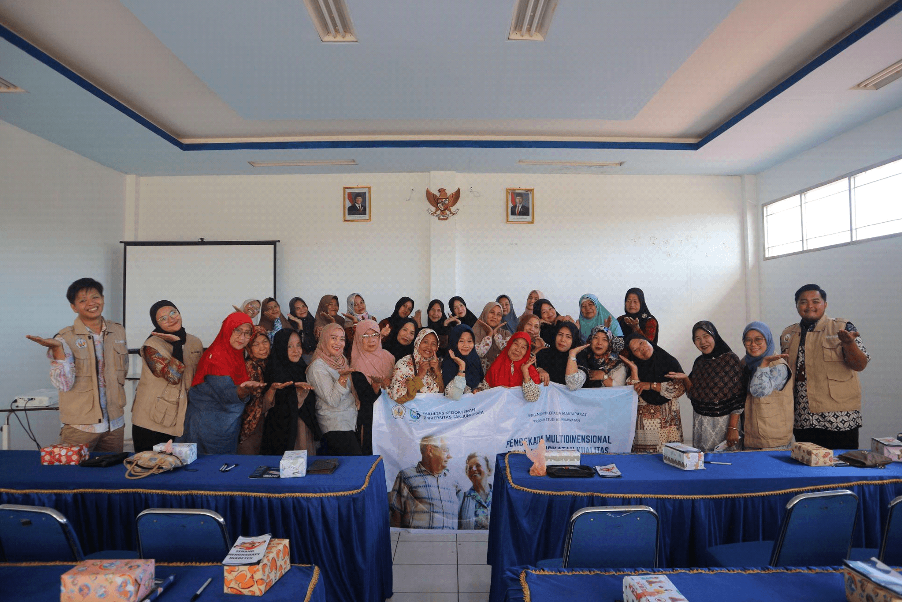 Dosen Keperawatan FK Untan Lakukan Penyuluhan dengan Terapkan Pendekatan Multidimensional untuk Tingkatkan Kualitas Hidup Pasien Diabetes di Puskesmas Rawat Inap Jungkat