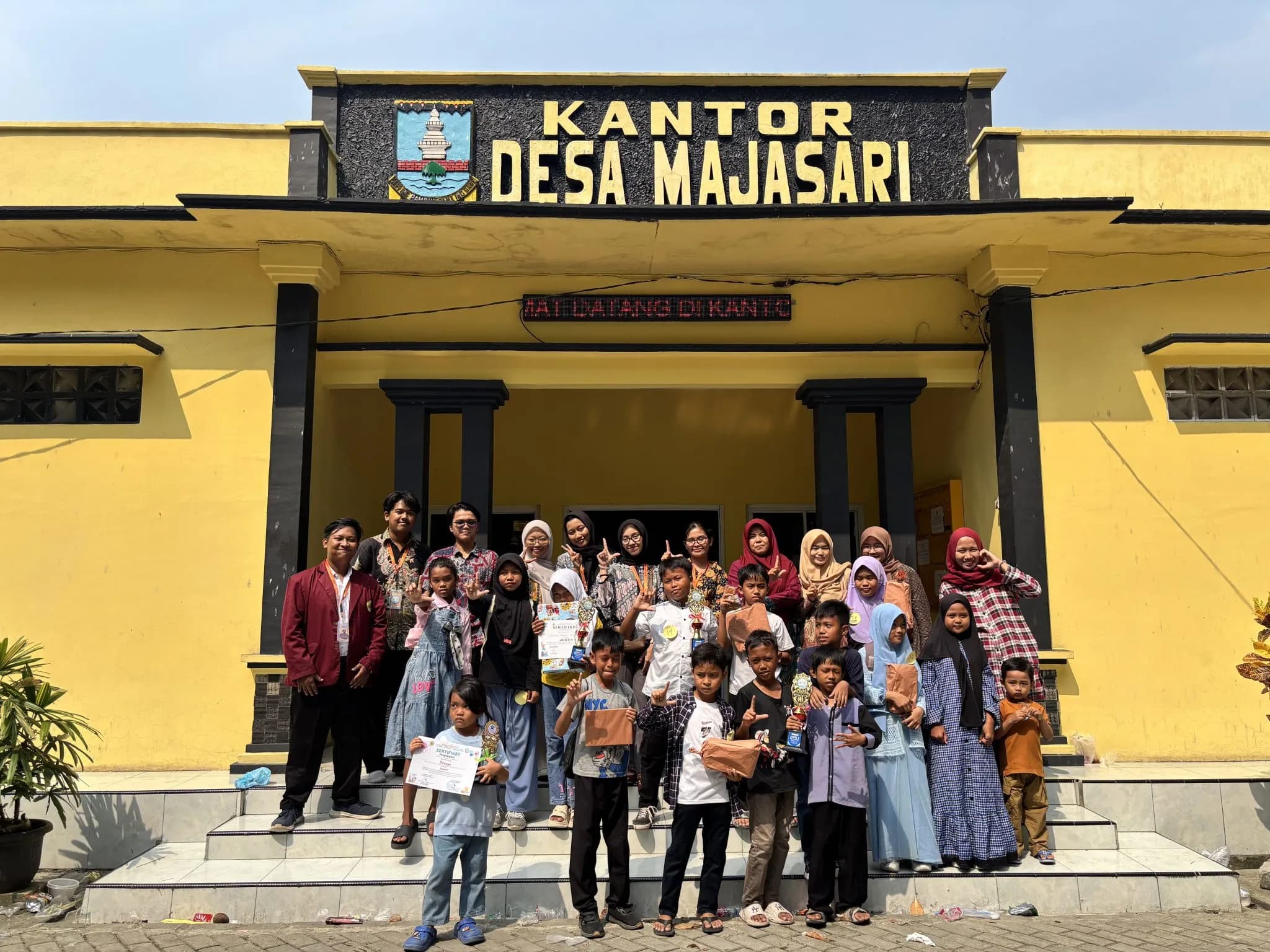 Apresiasi Literasi Tingkat Desa Majasari: Upaya Meningkatkan Minat Baca Generasi Muda melalui Kegiatan KKM Tematik Literasi Kelompok 63