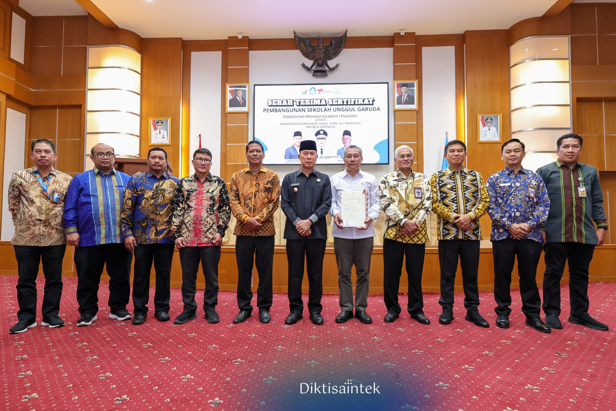 Serah Terima Sertifikat Lahan SMA Garuda di Sulawesi Tenggara: Tonggak Baru Pendidikan, Sains, dan Teknologi Nasional