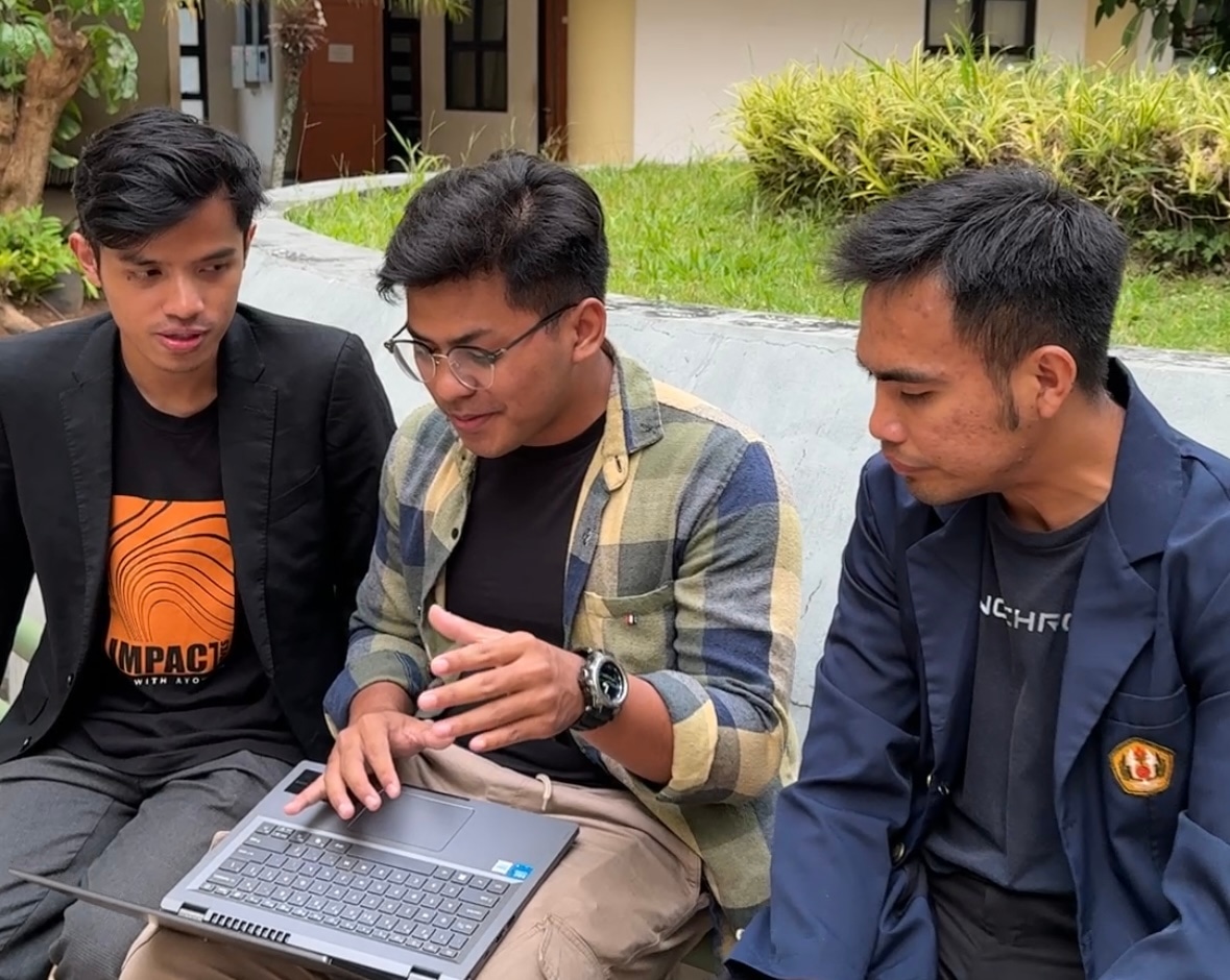 Menembus Batas, Meraih Asa: Kisah Penerima KIP-Kuliah Unpad yang Tangguh dan Berprestasi