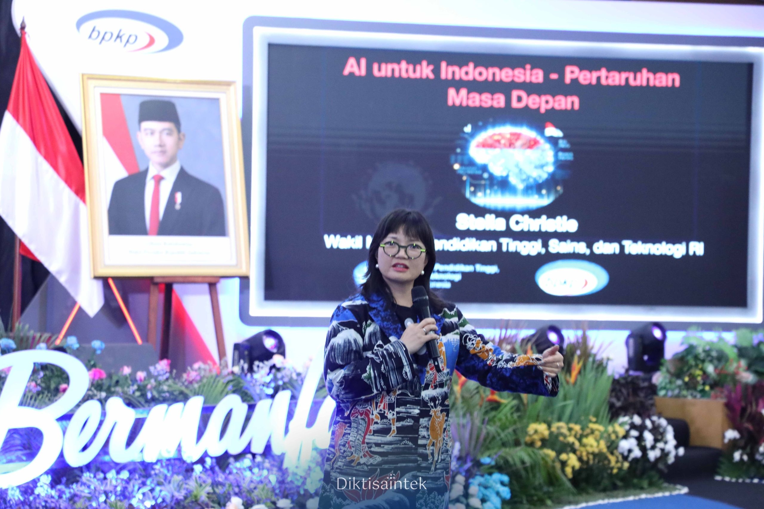 Wamendiktisaintek: Penguatan Karakter dan Ketahanan Digital, Kunci Masa Depan Indonesia di Era AI