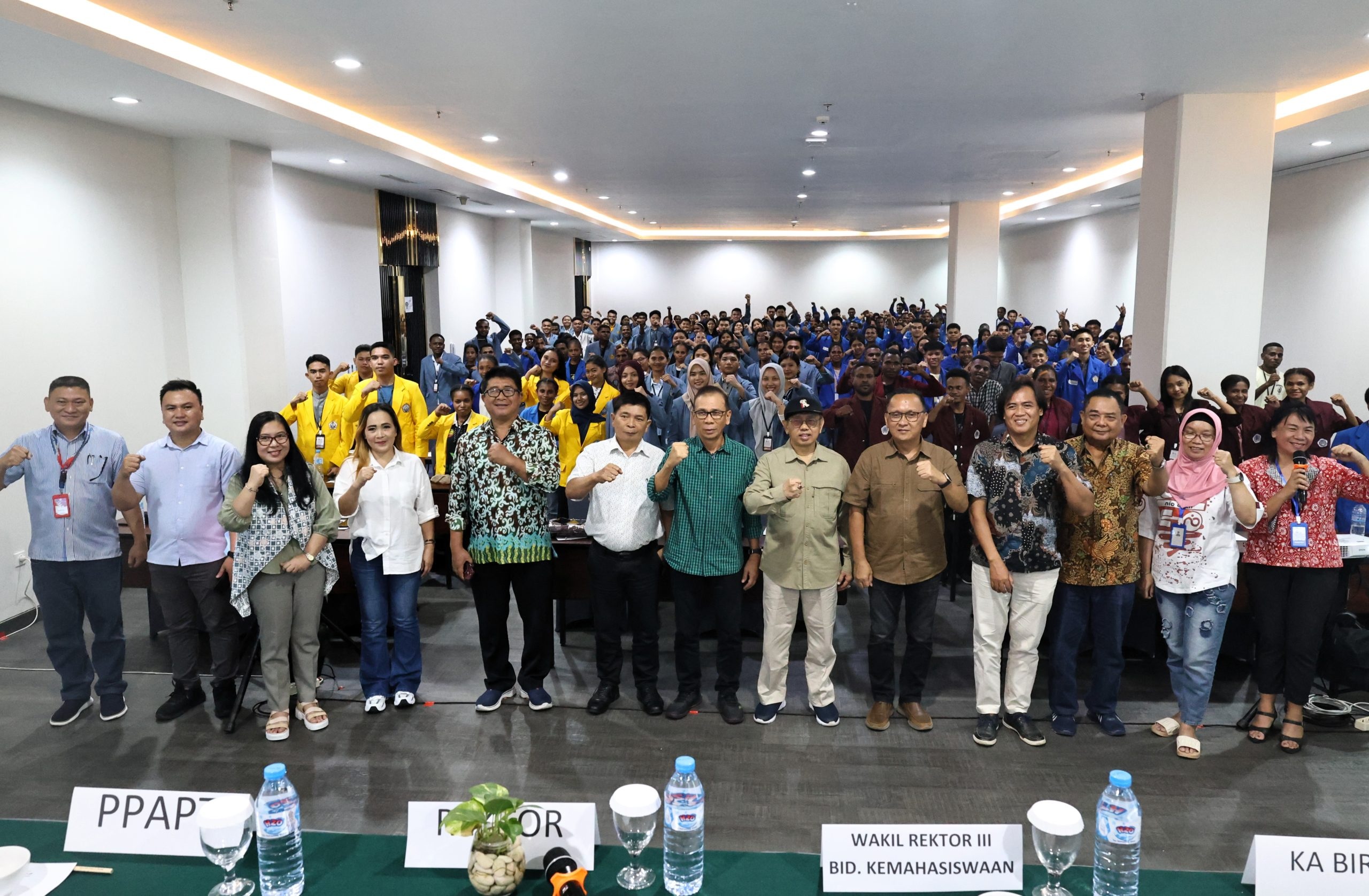 Penguatan Wawasan Kebangsaan dan Bela Negara: Program ADik Bangun Karakter Mahasiswa dari Seluruh Penjuru Negeri