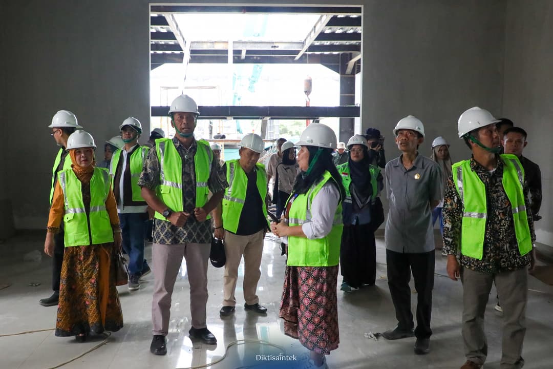 Kunjungan ke Pusat Center Nalodo Untad