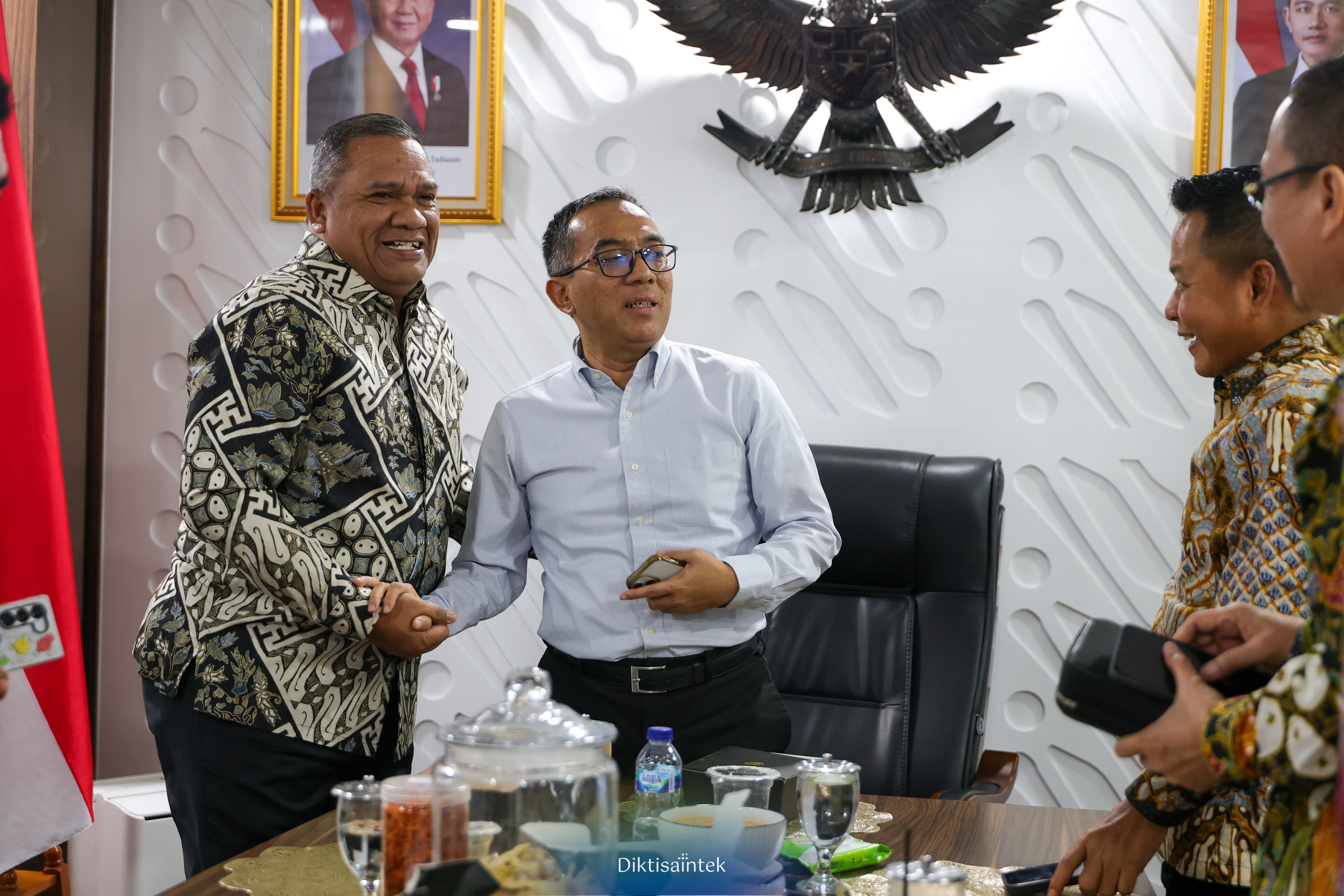 Pertemuan dengan Perwakilan Majelis Rektor Perguruan Tinggi Negeri Indonesia