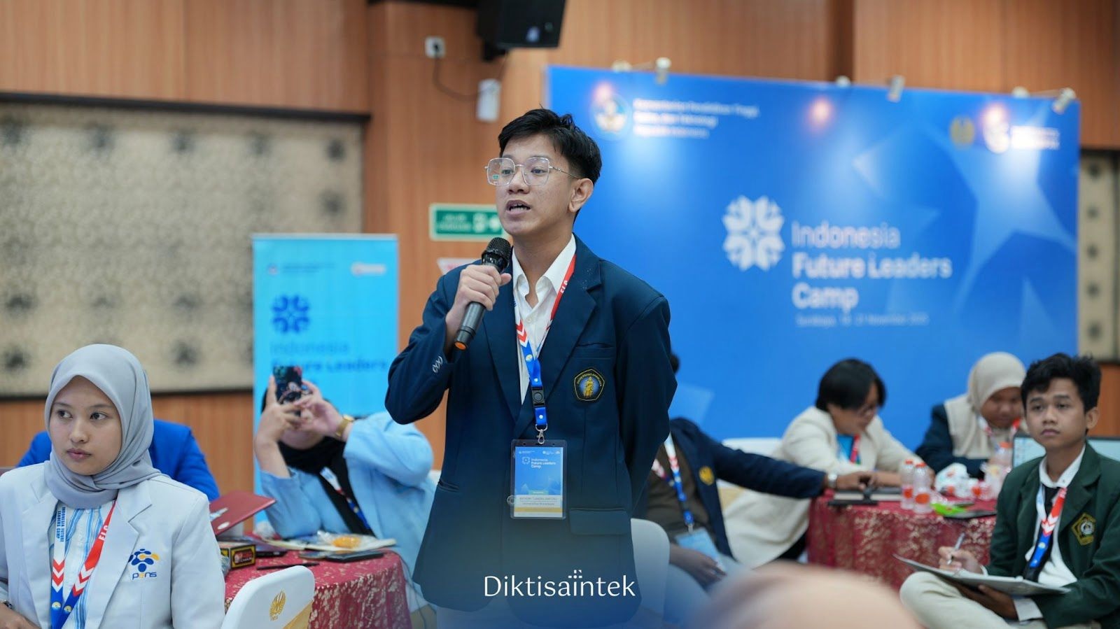 Membangun Kepemimpinan Berbasis Sains, Empati, dan Inovasi Pendidikan