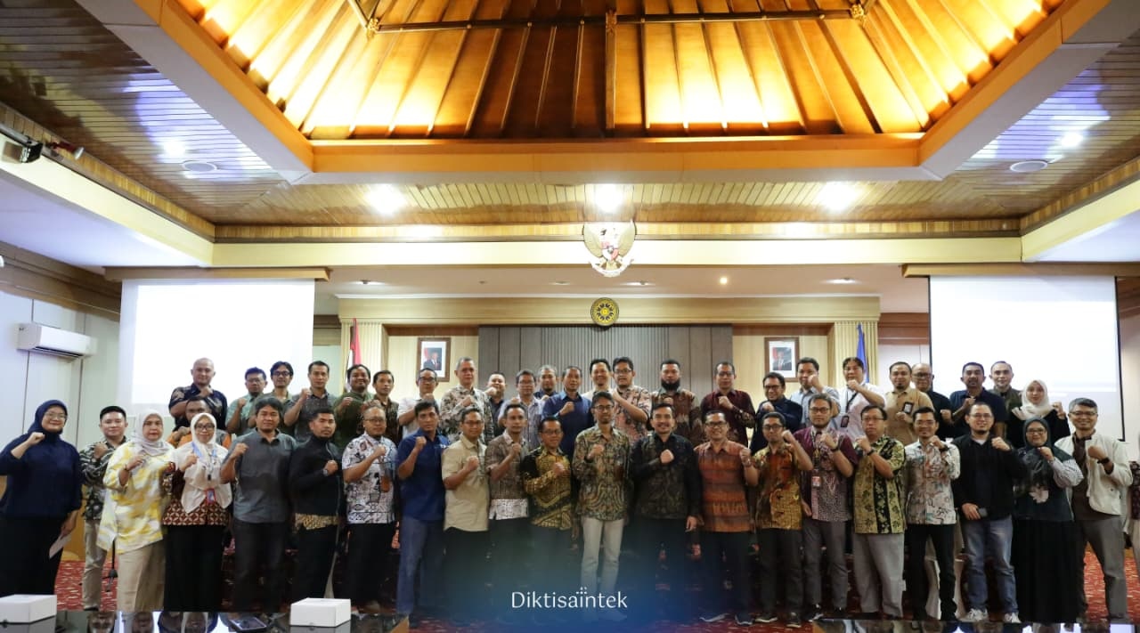 Kemdiktisaintek Gelar Koordinasi Peningkatan Nilai Indeks Tata Kelola Pengadaan 2025 Regional Timur