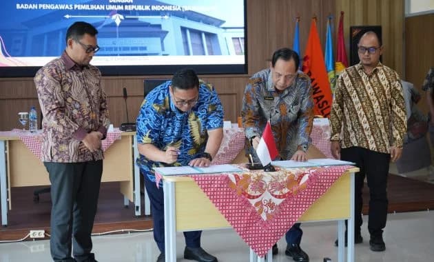 Untirta dan Bawaslu RI Teken MoU untuk Penguatan Demokrasi dan Pendidikan Kepemiluan