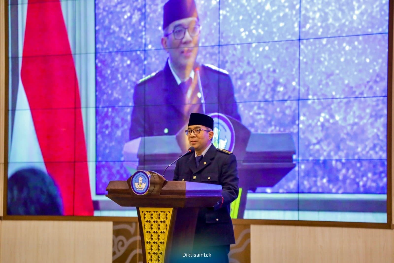 Wisuda 40 Rektor PTS Angkatan I AERLA, Perkuat Visi Kepemimpinan Kampus