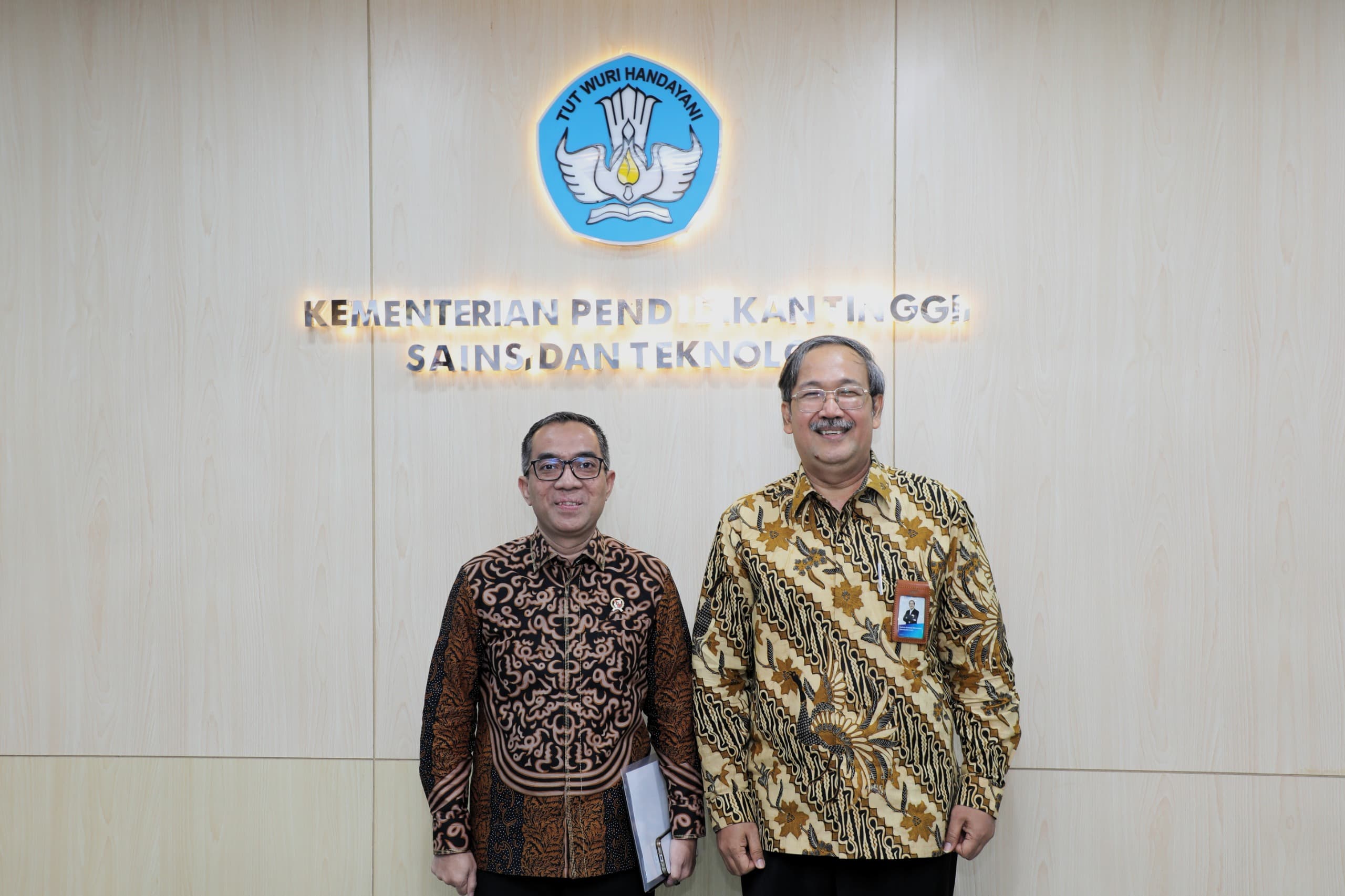 Perkuat Standardisasi Teknologi Pengelolaan Sampah, Kemdiktisaintek Gandeng BSN