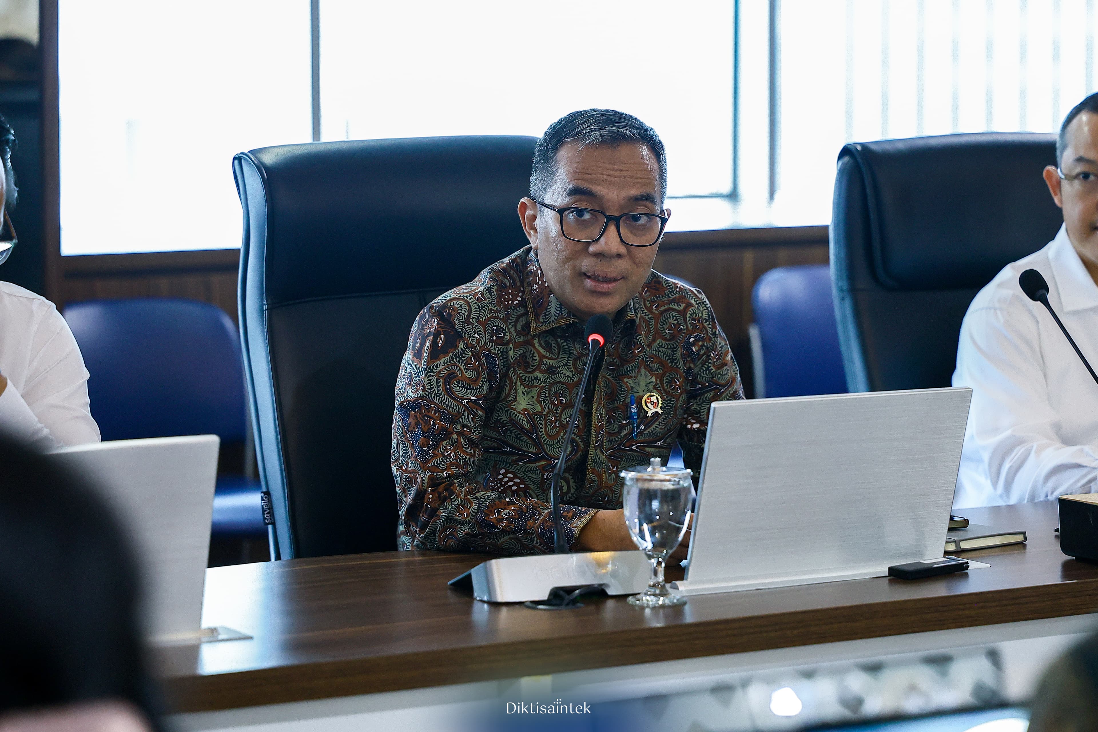 Dukung Riset Prioritas Nasional, Kemdiktisaintek Perkuat Kolaborasi dengan LPDP