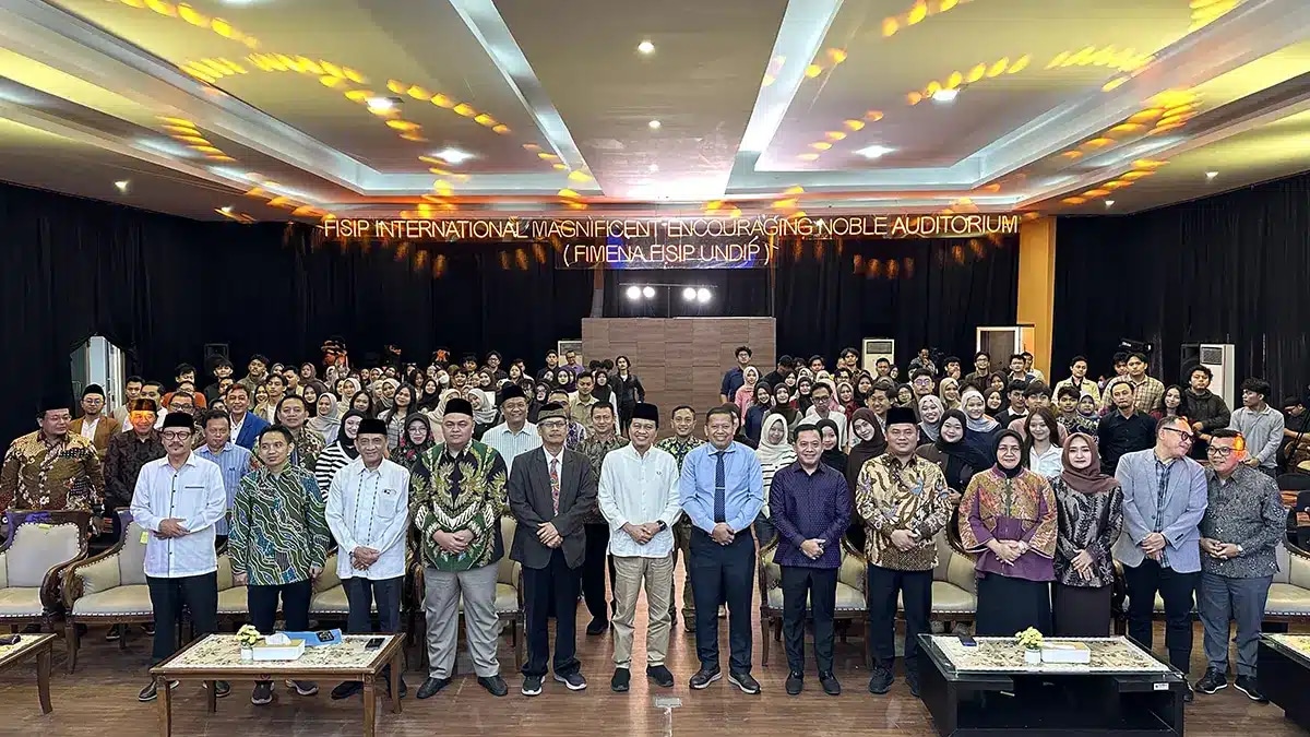 Stadium General FISIP UNDIP: Sinergi Pesantren dan Perguruan Tinggi Wujudkan Ekonomi Berkelanjutan