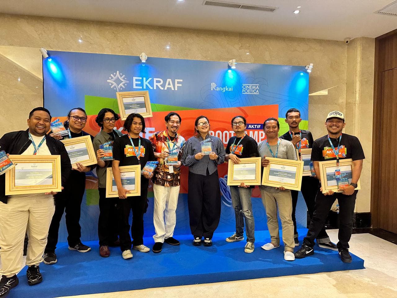 Mahasiswa TV ISI Padangpanjang Raih 10 Karya Terbaik pada Program AKTIF EKRAF di Medan