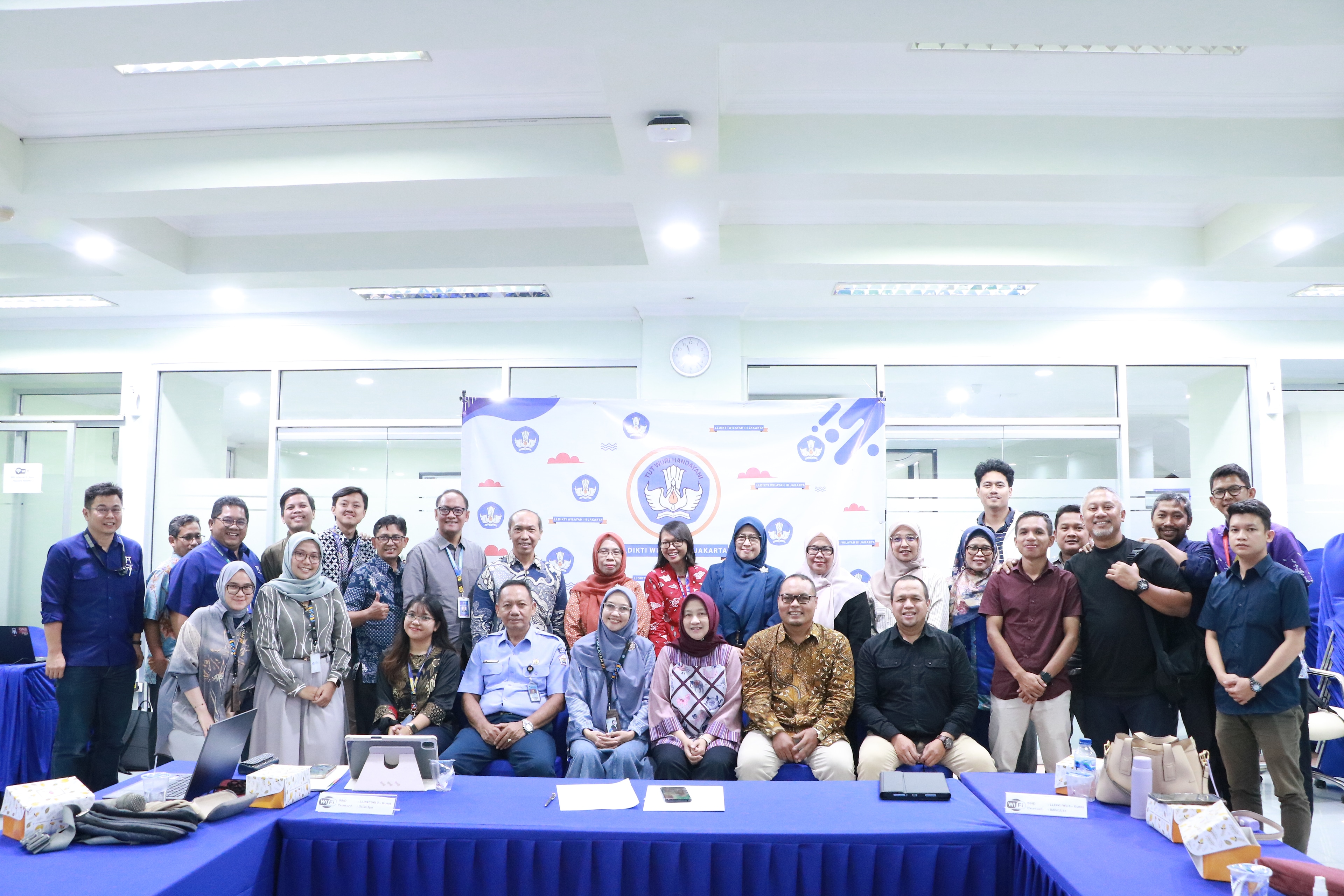 LLDikti Wilayah III Rencanakan KKN Tematik Merajut Nusantara di Sumatra Barat: Siap Kontribusi Pemulihan Dampak Bencana