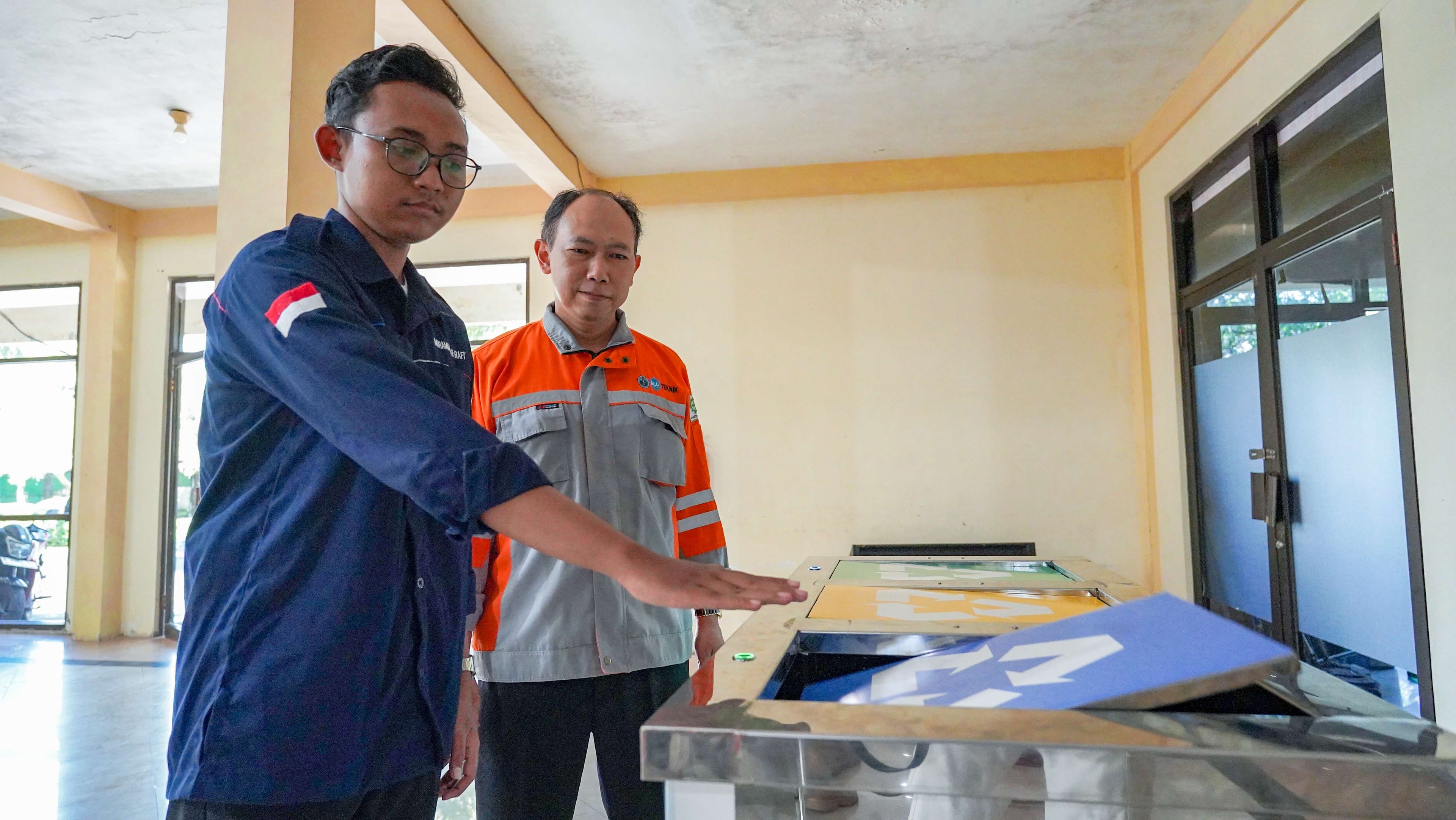 Tim Jurusan Teknik Polije Ciptakan Smart Bin Berbasis IoT untuk Pilah Sampah Otomatis