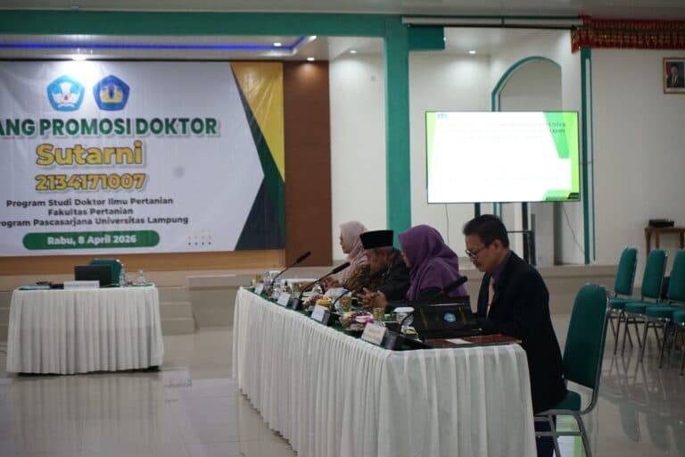 Unila Hadirkan Strategi Keberlanjutan Pertanian Kopi Robusta Melalui Promosi Doktor