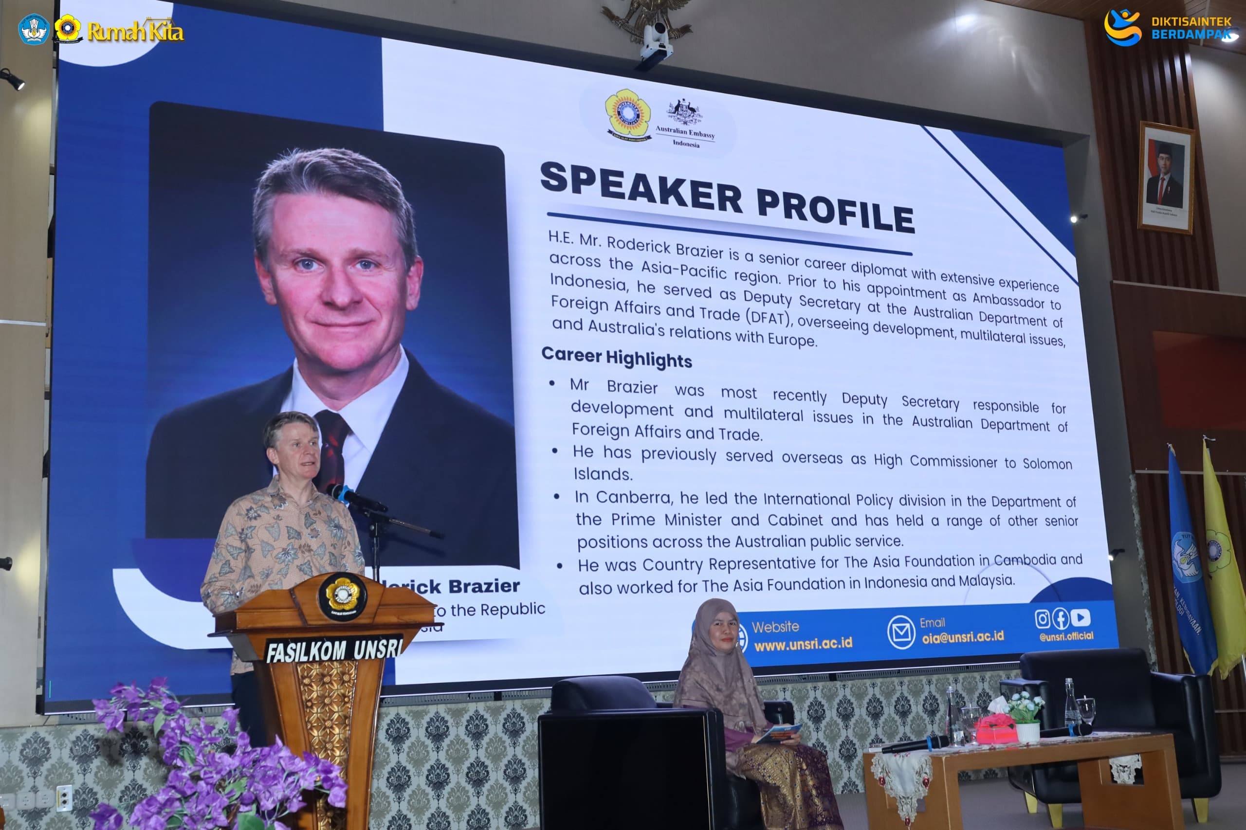 Dubes Australia, H.E. MR. Roderick Brazier Beri Kuliah Umum di UNSRI, Bahas Hubungan Bilateral dengan Indonesia