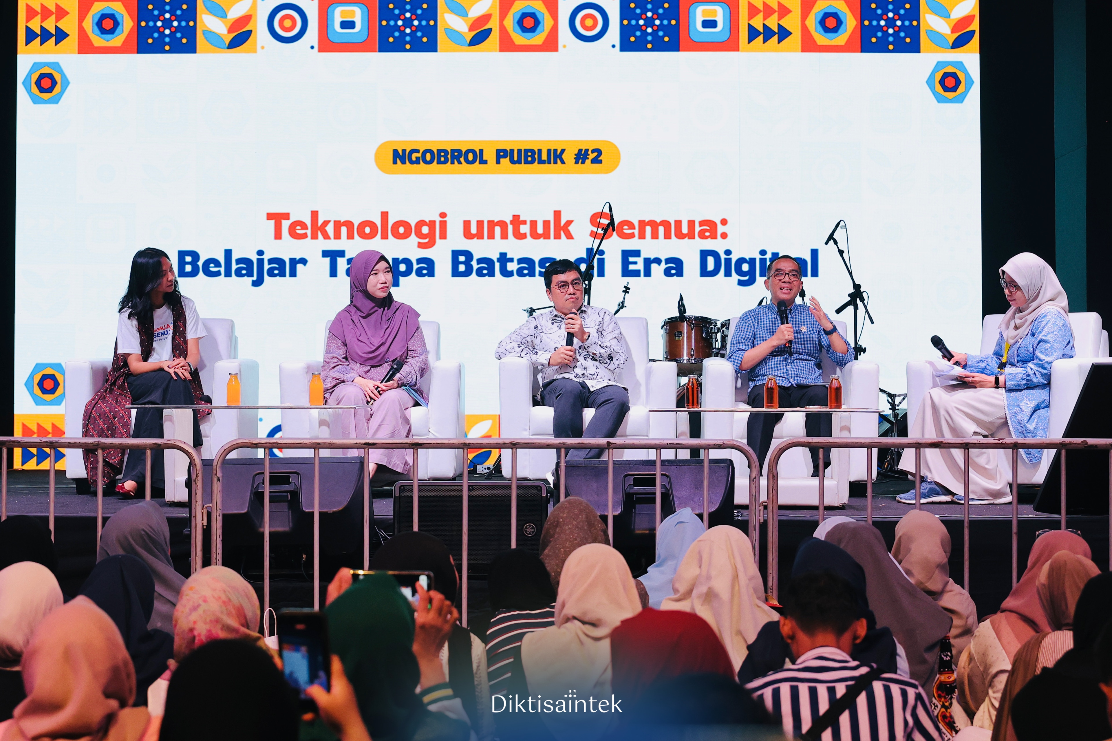 Mendiktisaintek Tegaskan Peran Strategis Teknologi dalam Transformasi Pendidikan Nasional