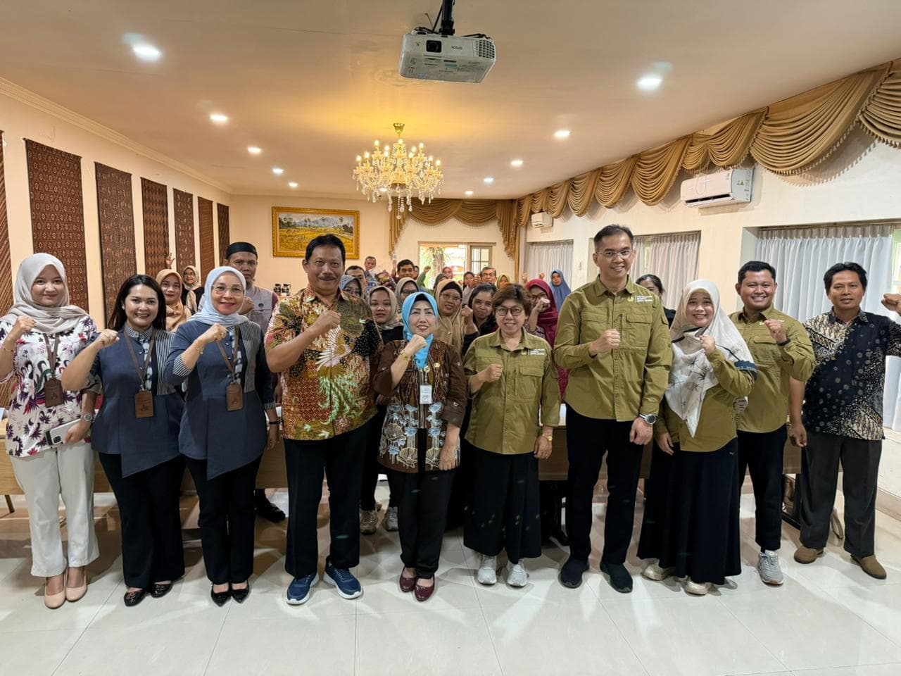 Kolaborasi Unsoed dan Disperindag Jateng Dorong IKM Olahan Ubi Tawangmangu Naik Kelas Berbasis Teknologi
