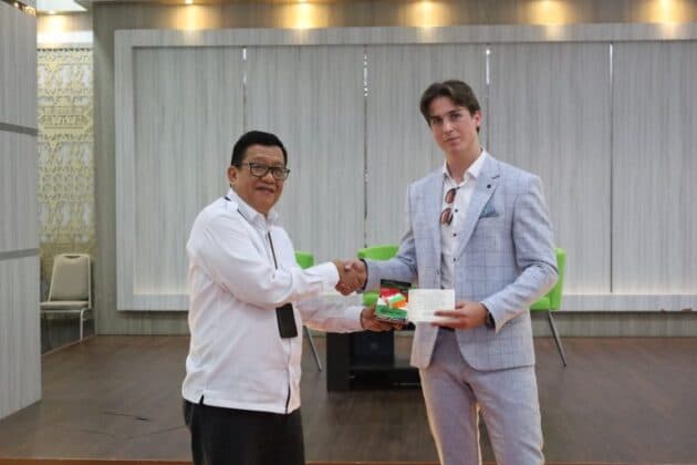 FEB Unila Buka Wawasan Mahasiswa tentang Peluang Karier Global melalui Program Talent Bridge