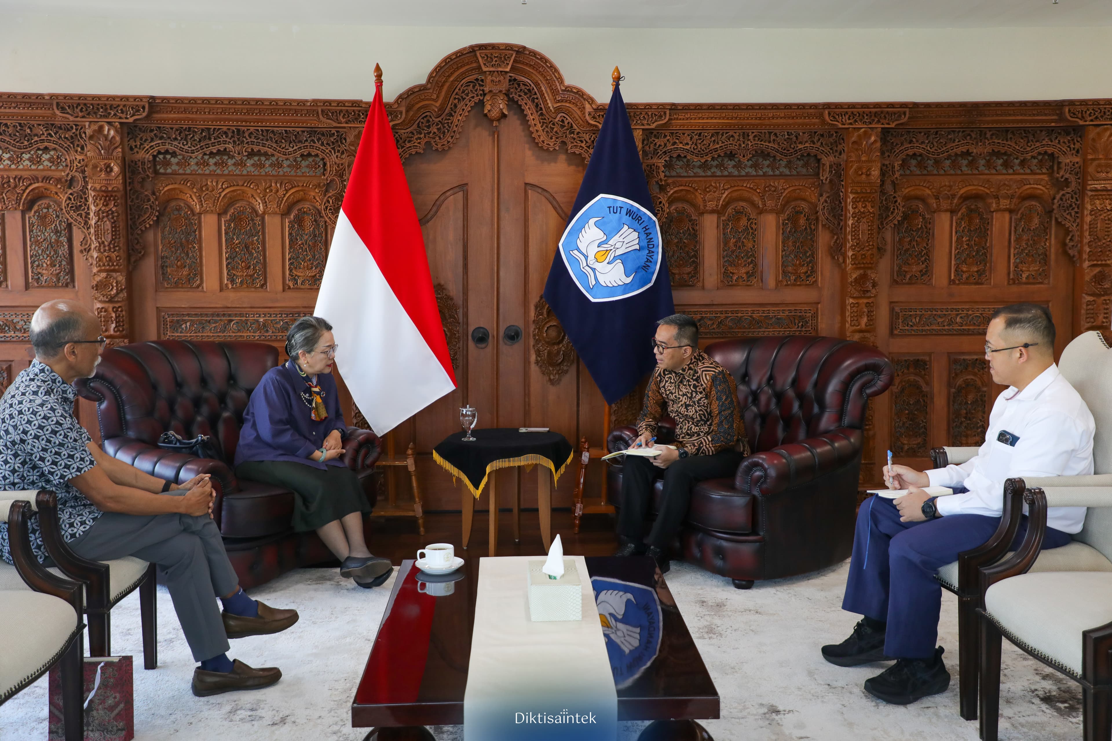 Kemdiktisaintek dan UN ESCAP Bahas Penyiapan SDM untuk Mendukung Transisi Energi