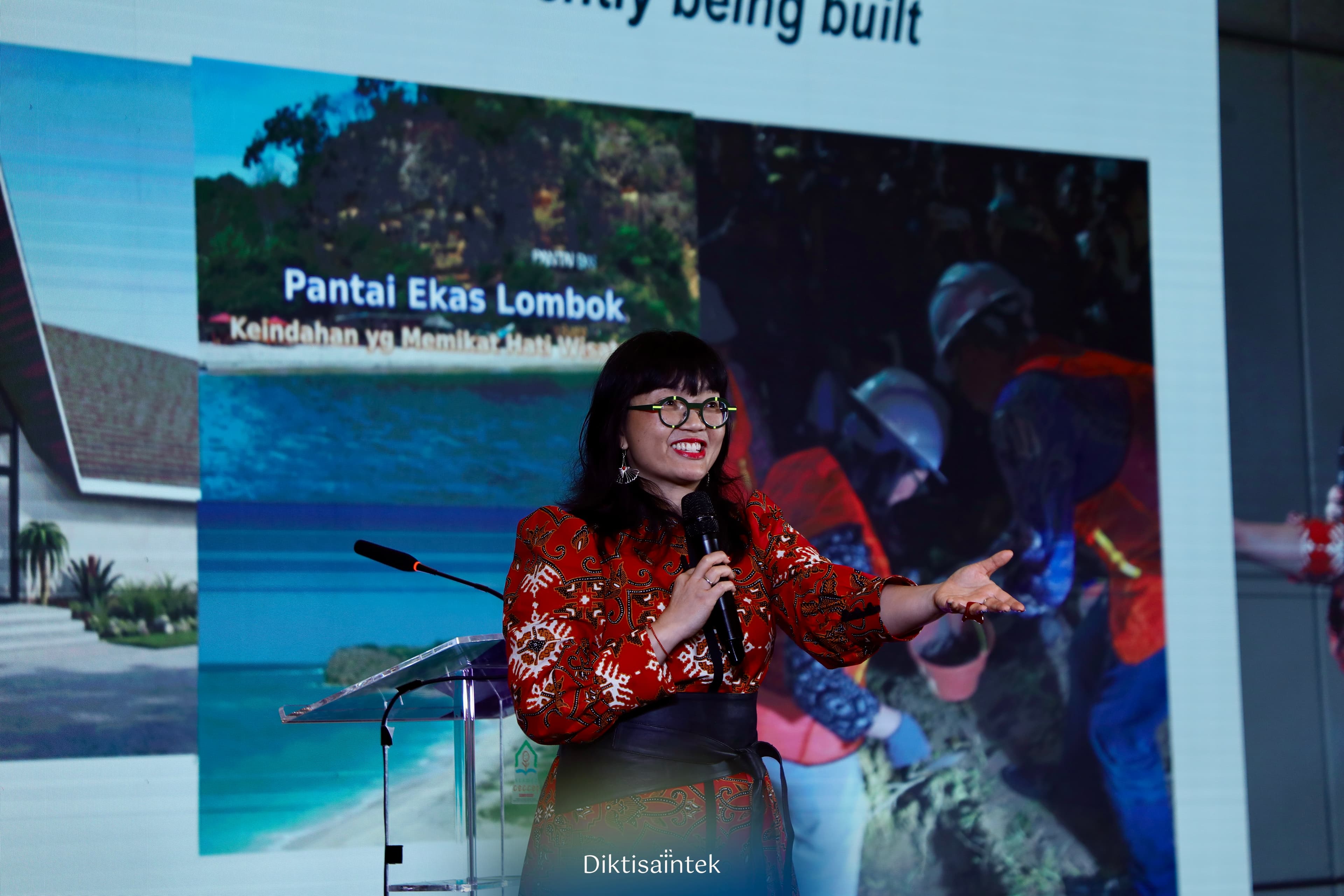 Wamendiktisaintek: Pendidikan Tinggi Berperan Sentral dalam Mendorong Kemajuan Ekonomi