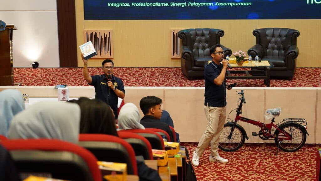 KPKNL Jember Tingkatkan Literasi Aset Negara dan Simulasi Lelang Resmi Bagi Mahasiswa