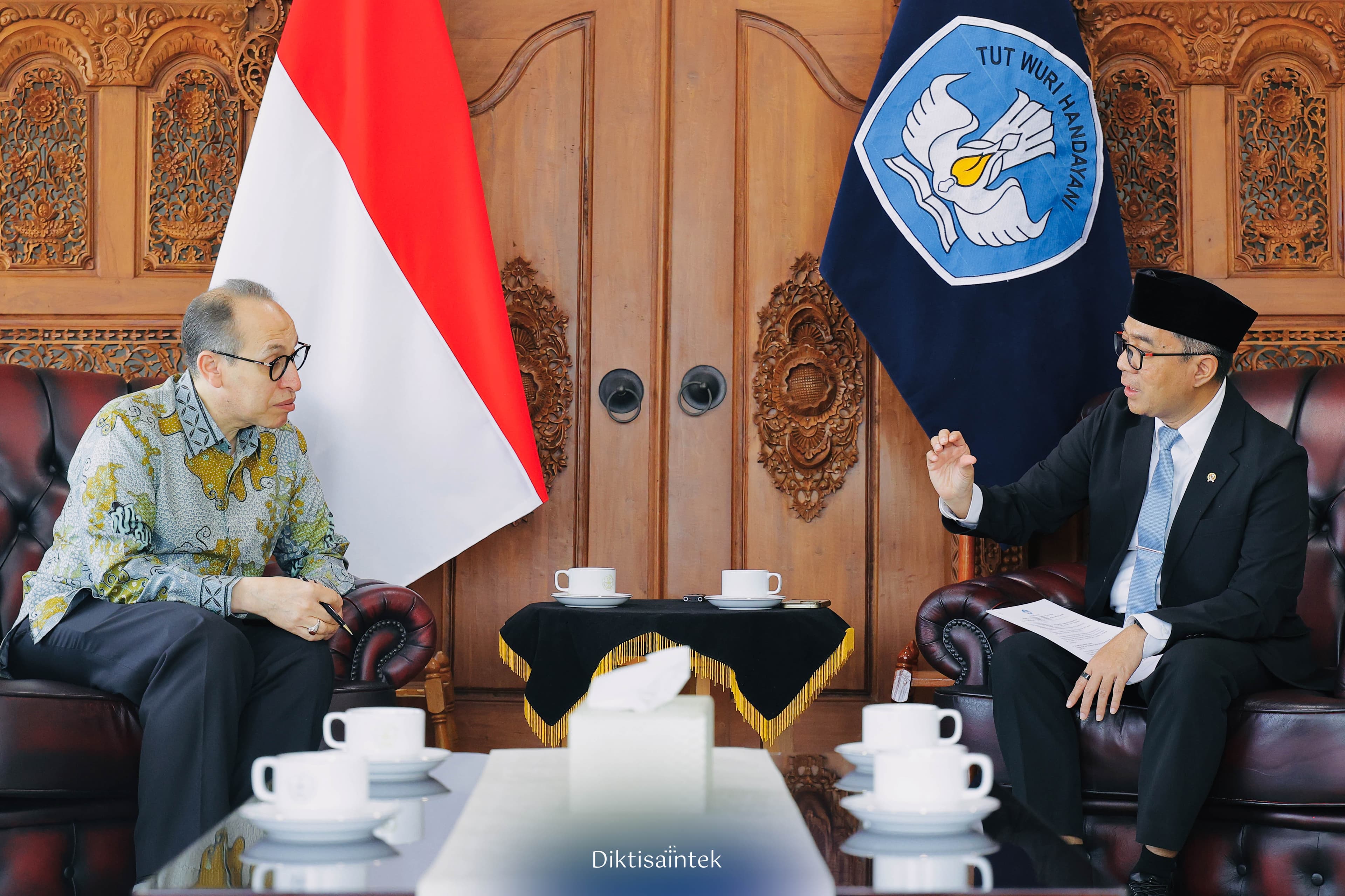 Mendiktisaintek dan Dubes RI untuk Kanada Bahas Penguatan Kerja Sama Pendidikan Tinggi Bilateral