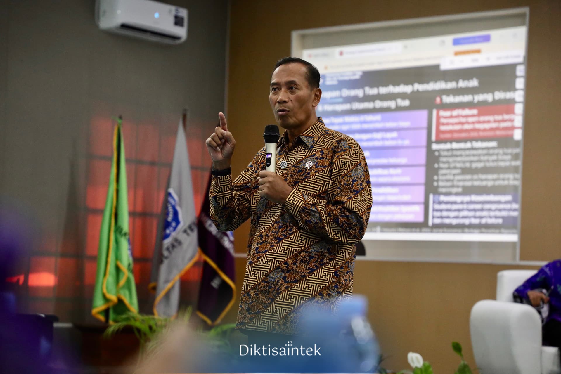 Wamendiktisaintek Dorong Ekosistem Kolaboratif, Perkuat Mutu Pendidikan Tinggi