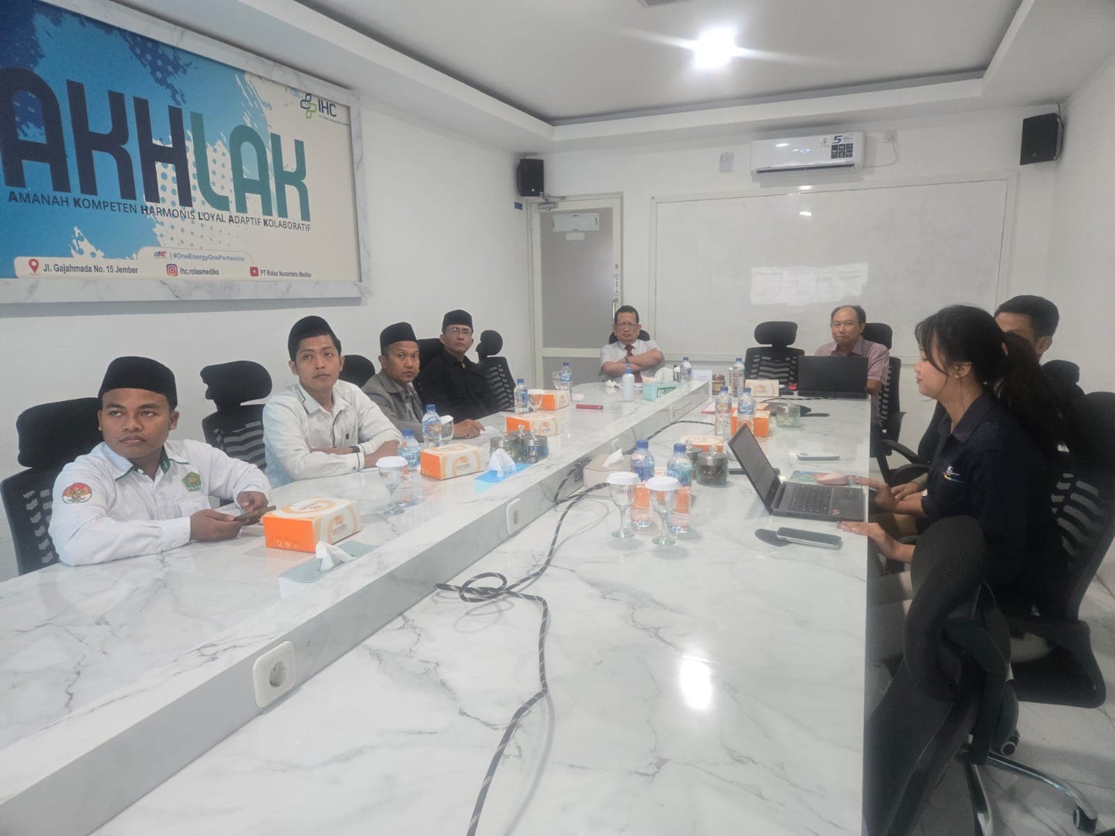 Polije dan PT Rolas Nusantara Medika Kembangkan Ekonomi Sirkular Pengelolaan Sampah Organik Rumah Sakit