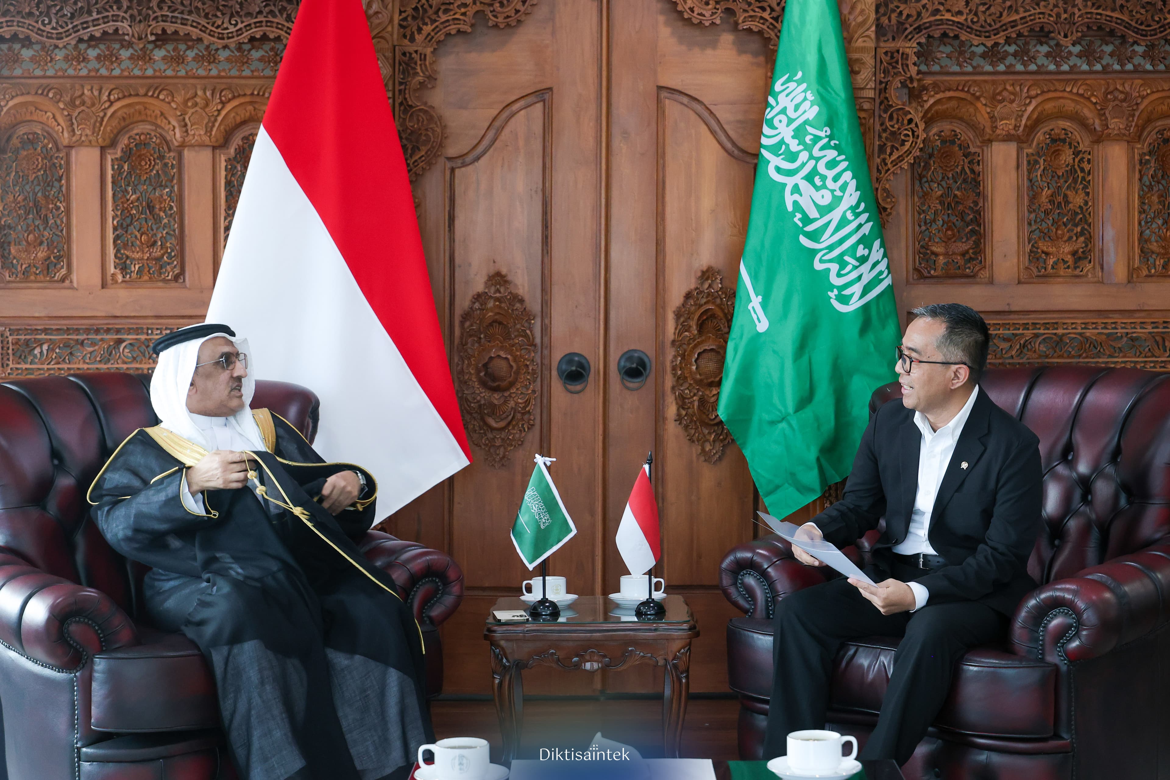 Kemdiktisaintek Perkuat Kerja Sama Indonesia-Arab Saudi di Bidang Pendidikan Tinggi