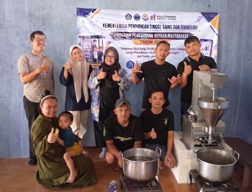 Polije Perkuat Daya Saing UMKM melalui Teknologi dan Digitalisasi