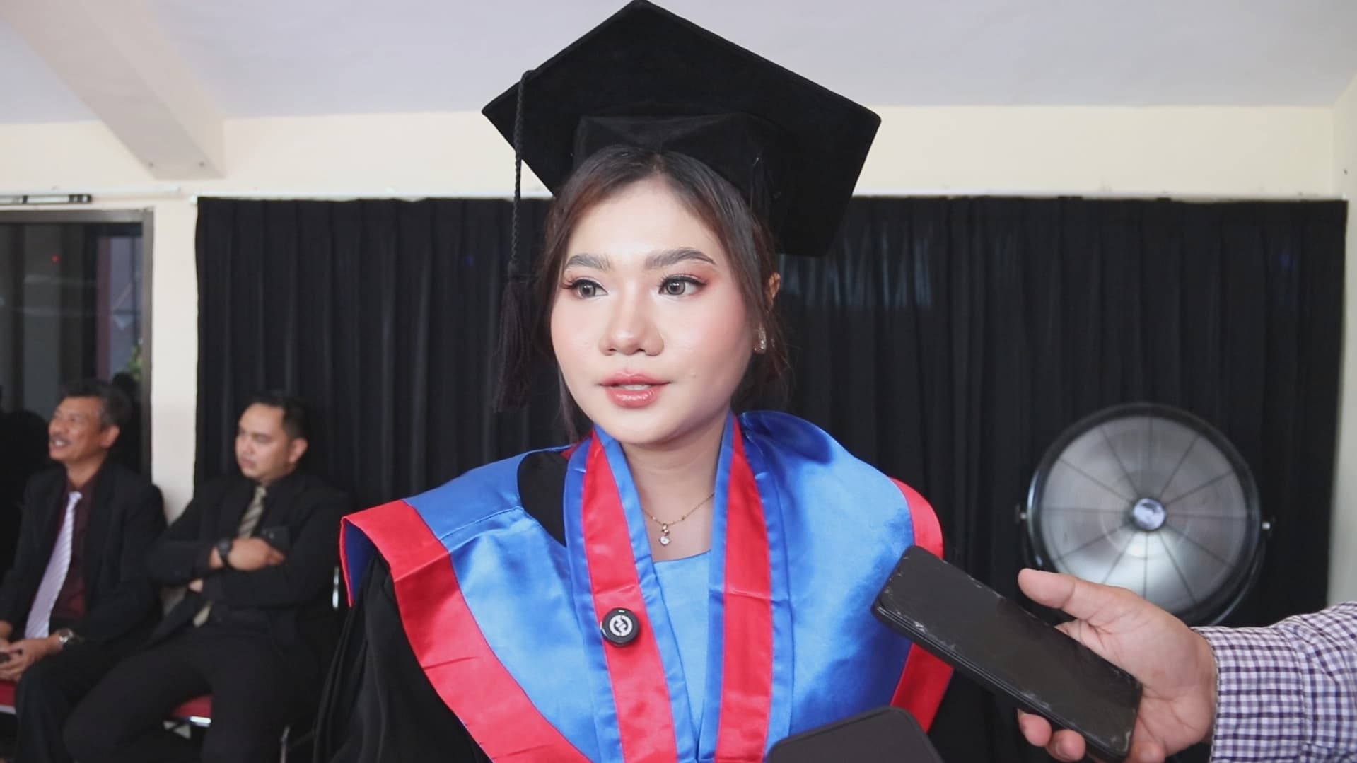 Kisah Haru Wisuda Ke-49 Polije, Mahasiswa Asal NTT Lulus Di Tengah Duka Bencana Gempa