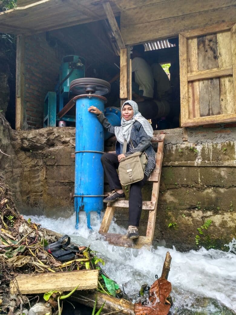 Dari Motor Bekas hingga Kotoran Sapi, Dosen UMSU Hadirkan Energi Terbarukan bagi Warga Desa