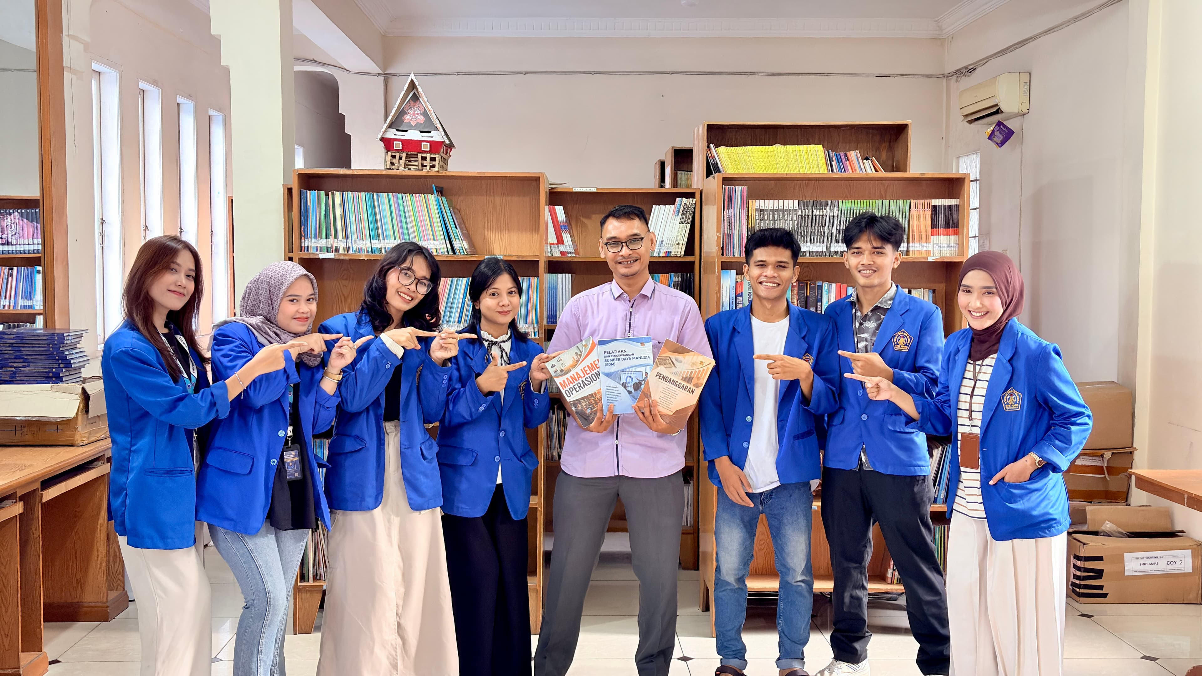 Dari Tugas Kuliah Jadi Buku, Mahasiswa STIE MARS Hasilkan Tiga Karya Akademik