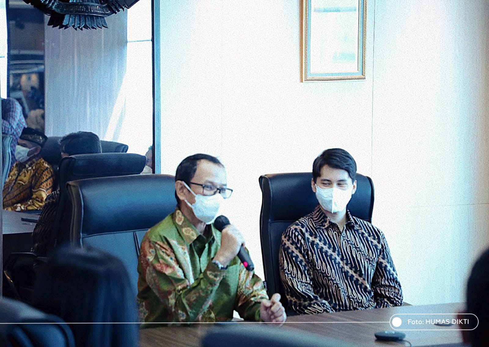 Tangkapan Lensa-Penandatanganan Surat Perjanjian Kerja Tim Pelaksana Kampus Merdeka