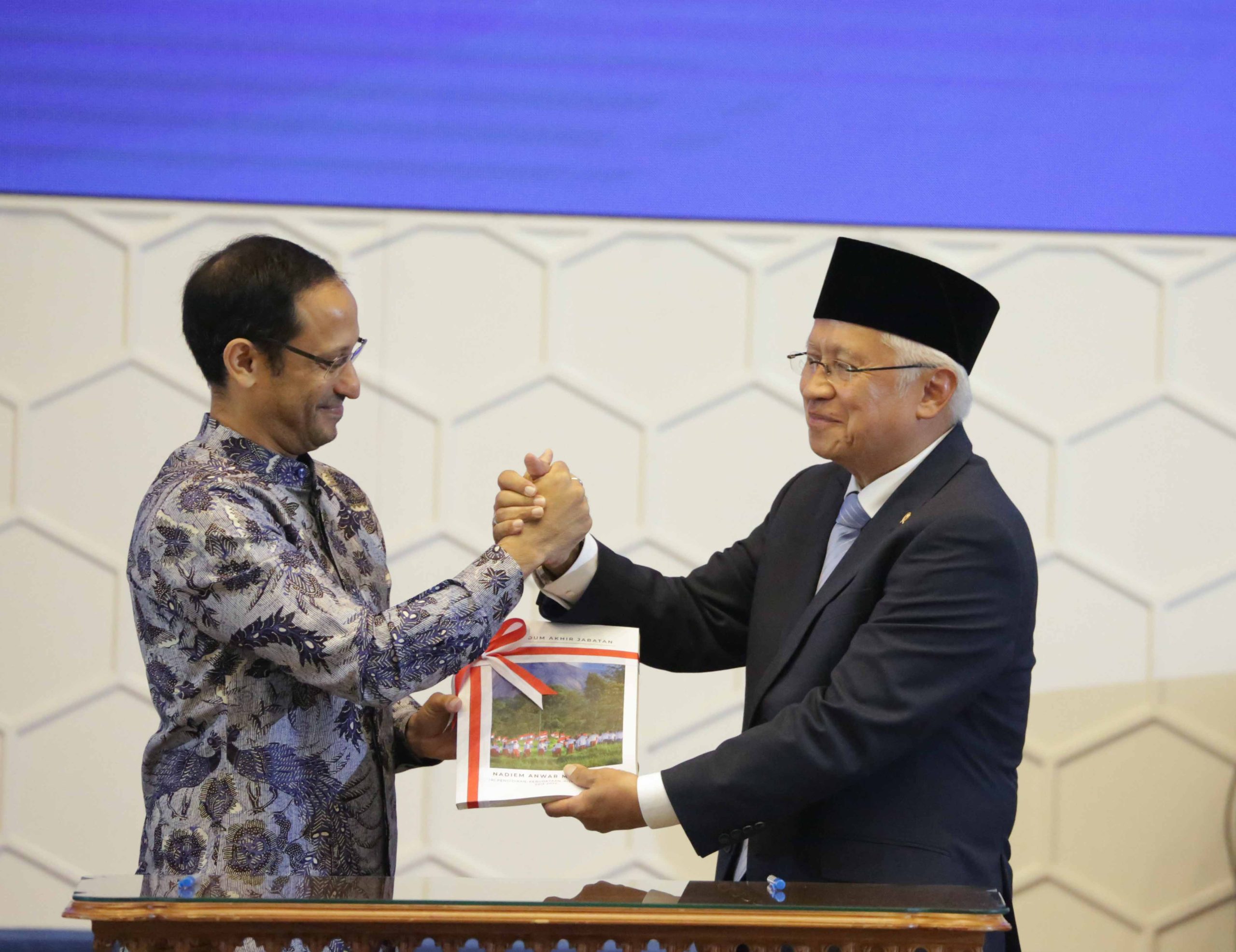 Serah Terima Jabatan dan Pisah Sambut Menristekdikti kepada Mendiktisainstek