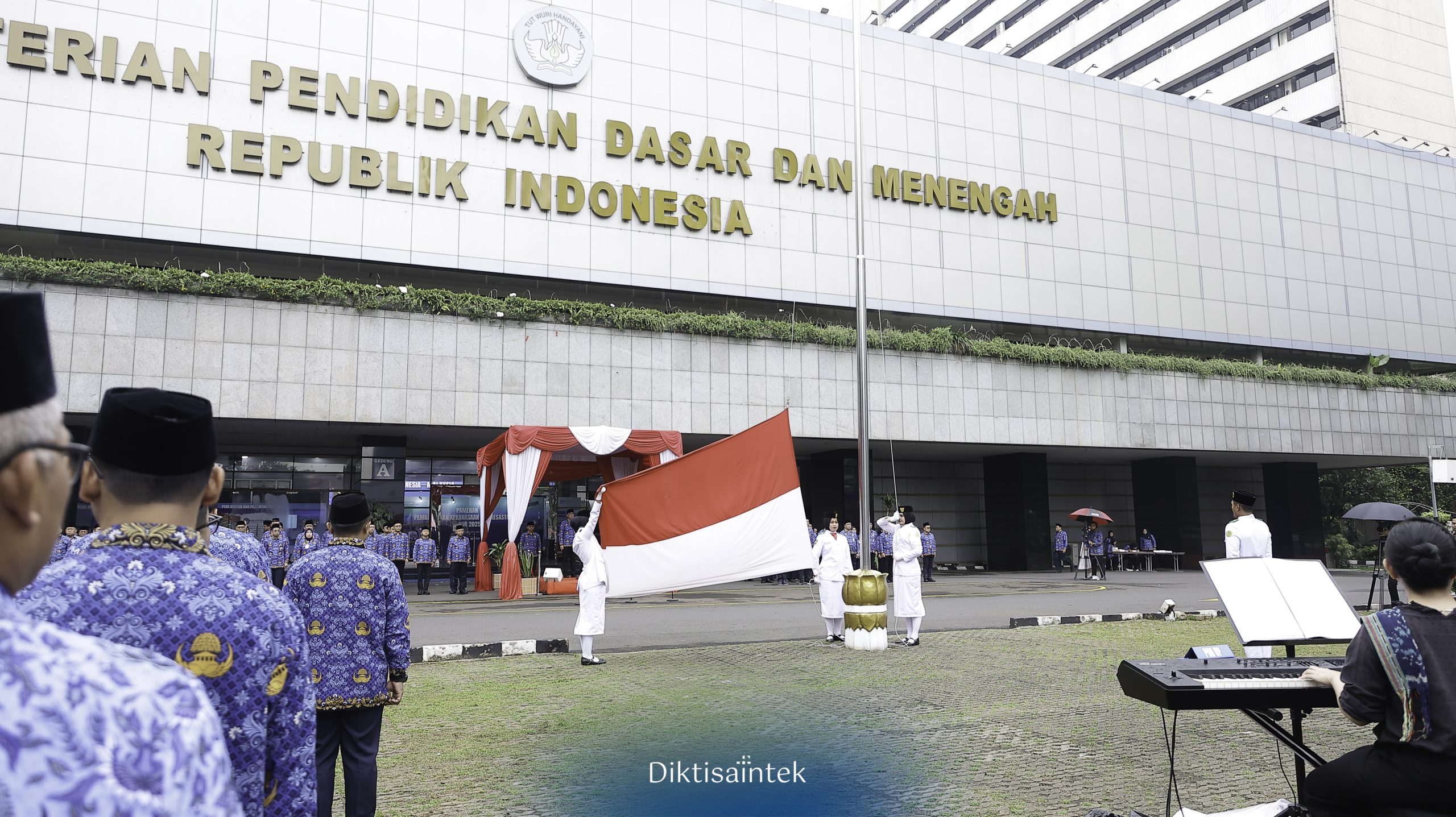 Peringatan Hari Sumpah Pemuda Ke-97: Pemuda Pemudi Bergerak, Indonesia Bersatu